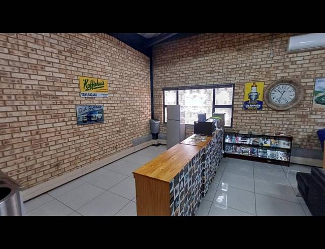 INDUSTRIAL PROPERTY TO RENT IN HENNOPSPARK